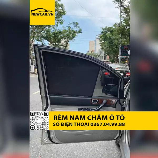 rem-che-nang-o-to-nam-cham-newcar